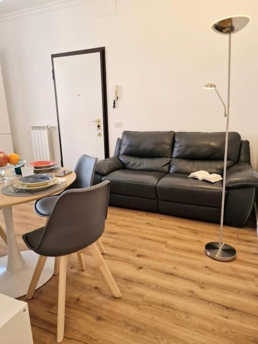 Nur Casa Vacanze Bergamo Apartment ภายนอก รูปภาพ