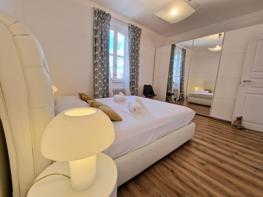 Nur Casa Vacanze Bergamo Apartment ภายนอก รูปภาพ