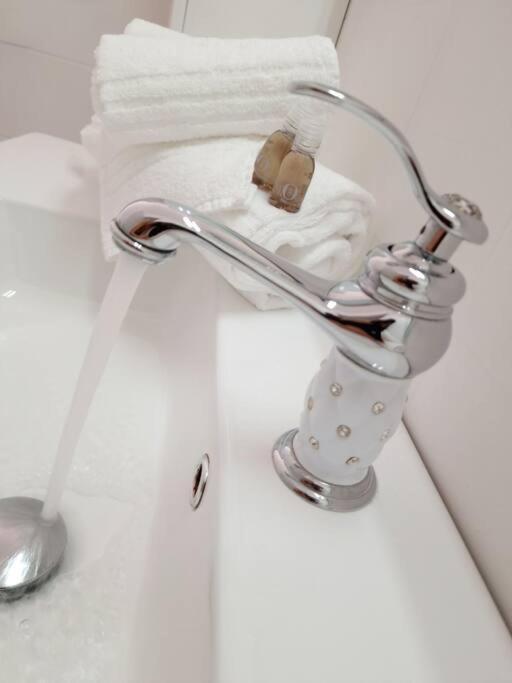 Nur Casa Vacanze Bergamo Apartment ภายนอก รูปภาพ