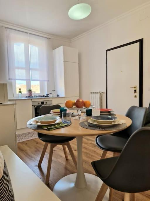 Nur Casa Vacanze Bergamo Apartment ภายนอก รูปภาพ